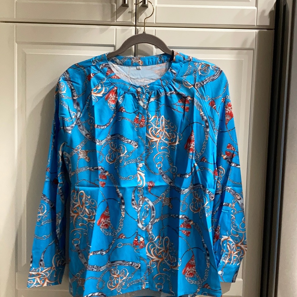 NWOT Women’s dress blouse